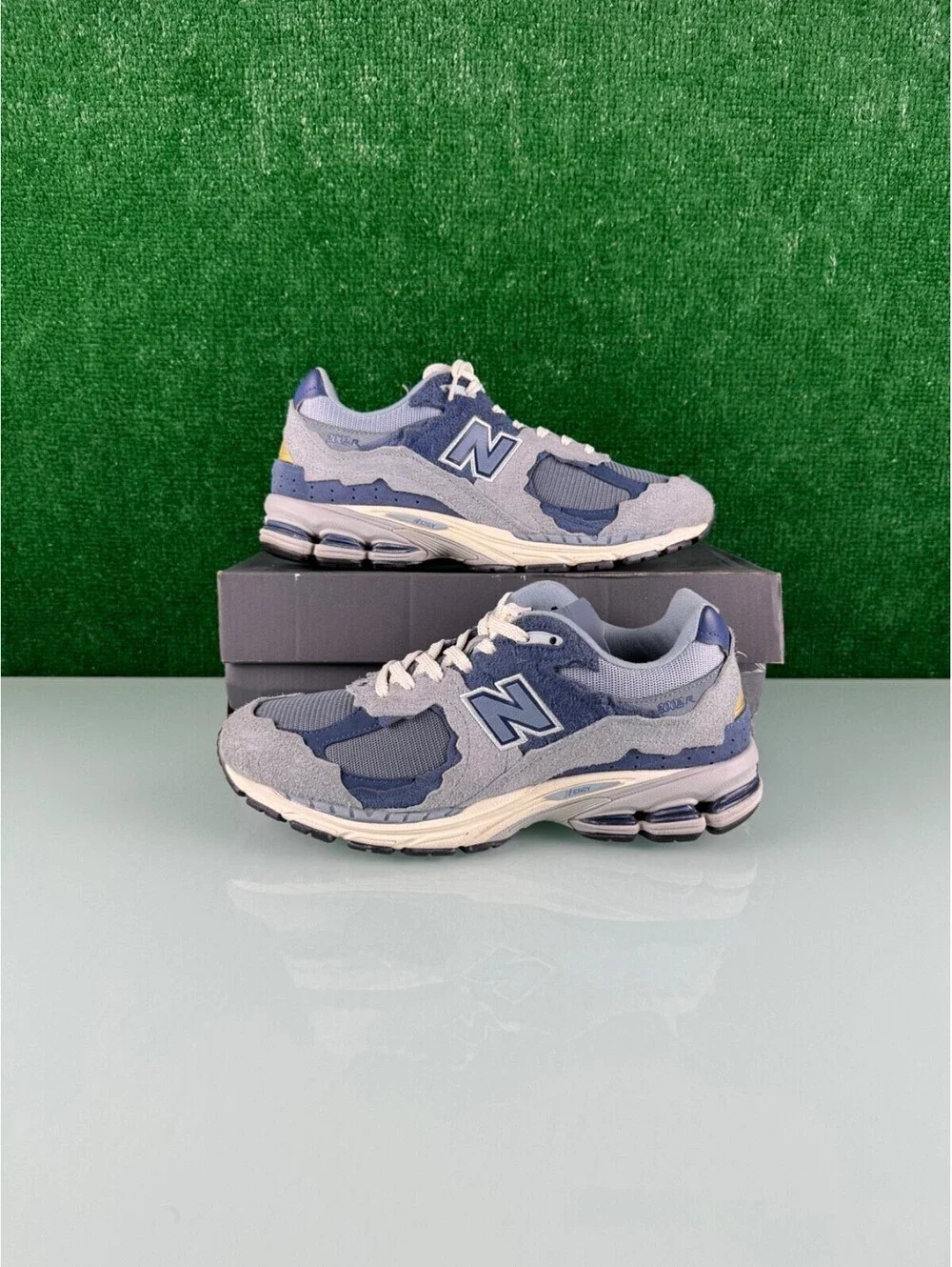 Size 10.5 - New Balance 2002R Protection Pack Purple CLEAN!